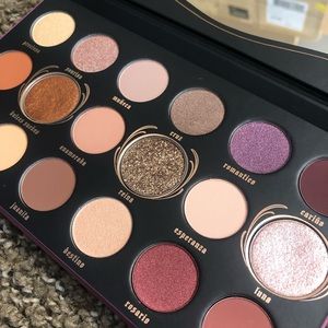 KATVOND LOLITA POR VIDA EYESHADOW PALETTE